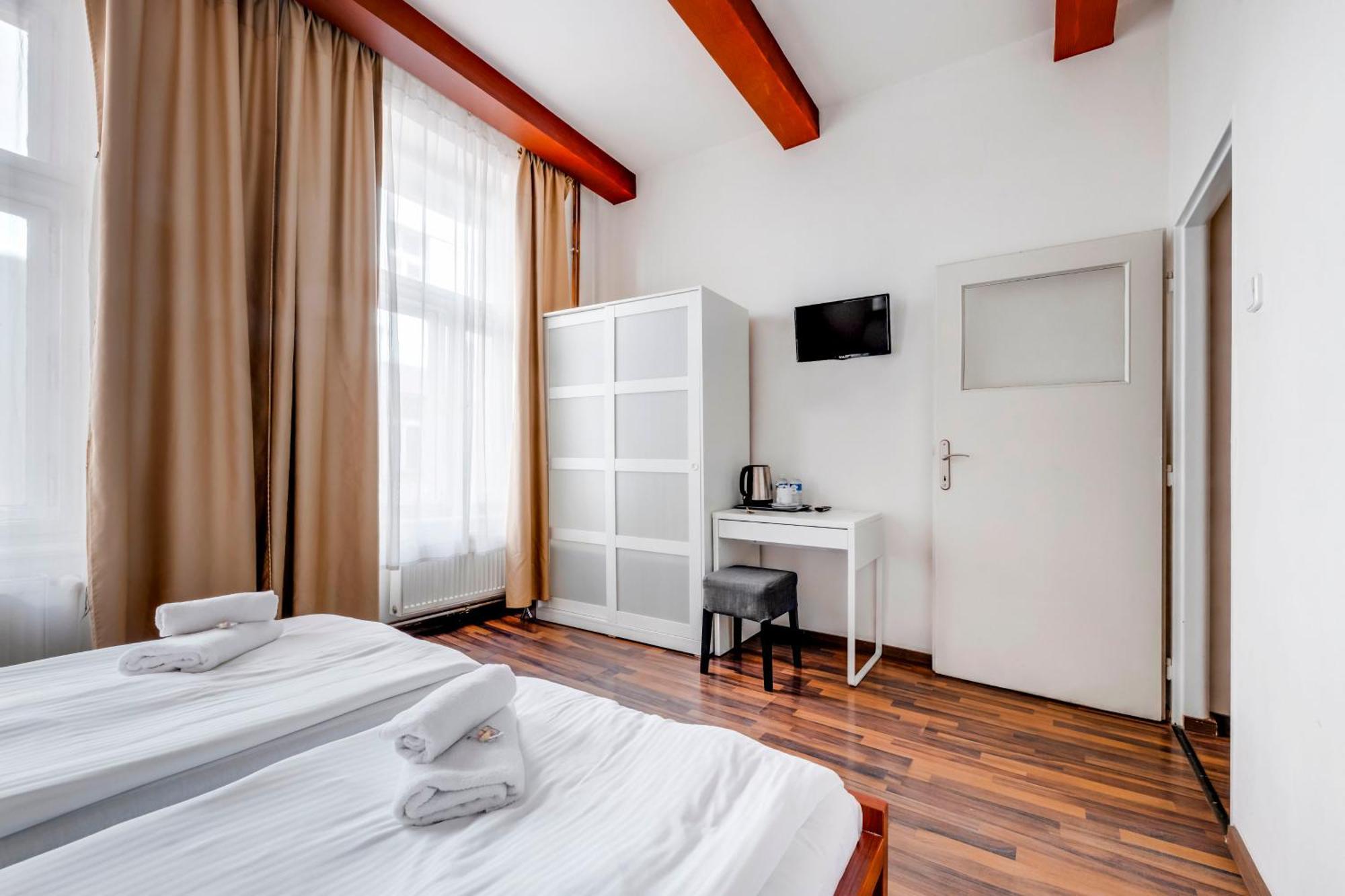 Hotel Koruna 3*